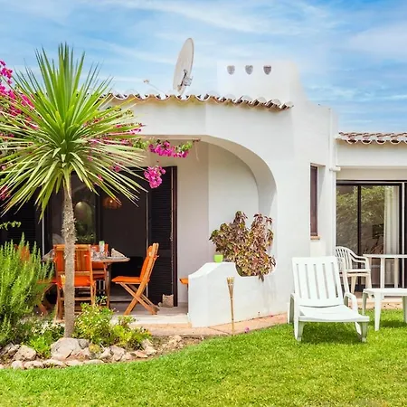 Dream House In Clube Penzion 3*