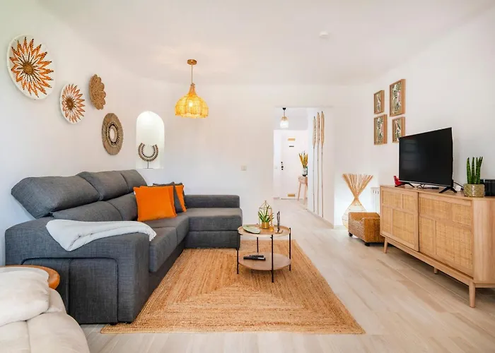 Dream House In Clube