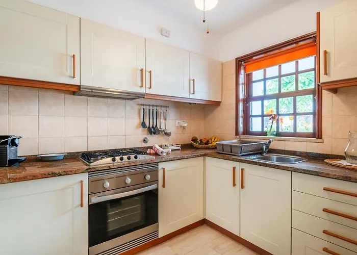 Dream House In Clube * البوفيرا